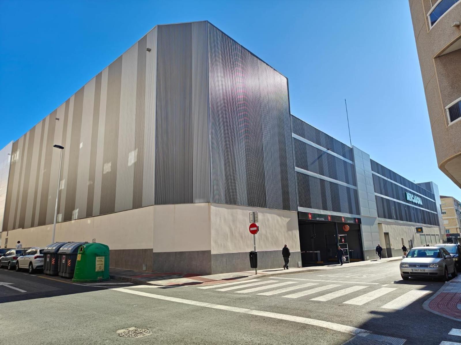 Apartamento Centrico Con Garaje Torrevieja Esterno foto