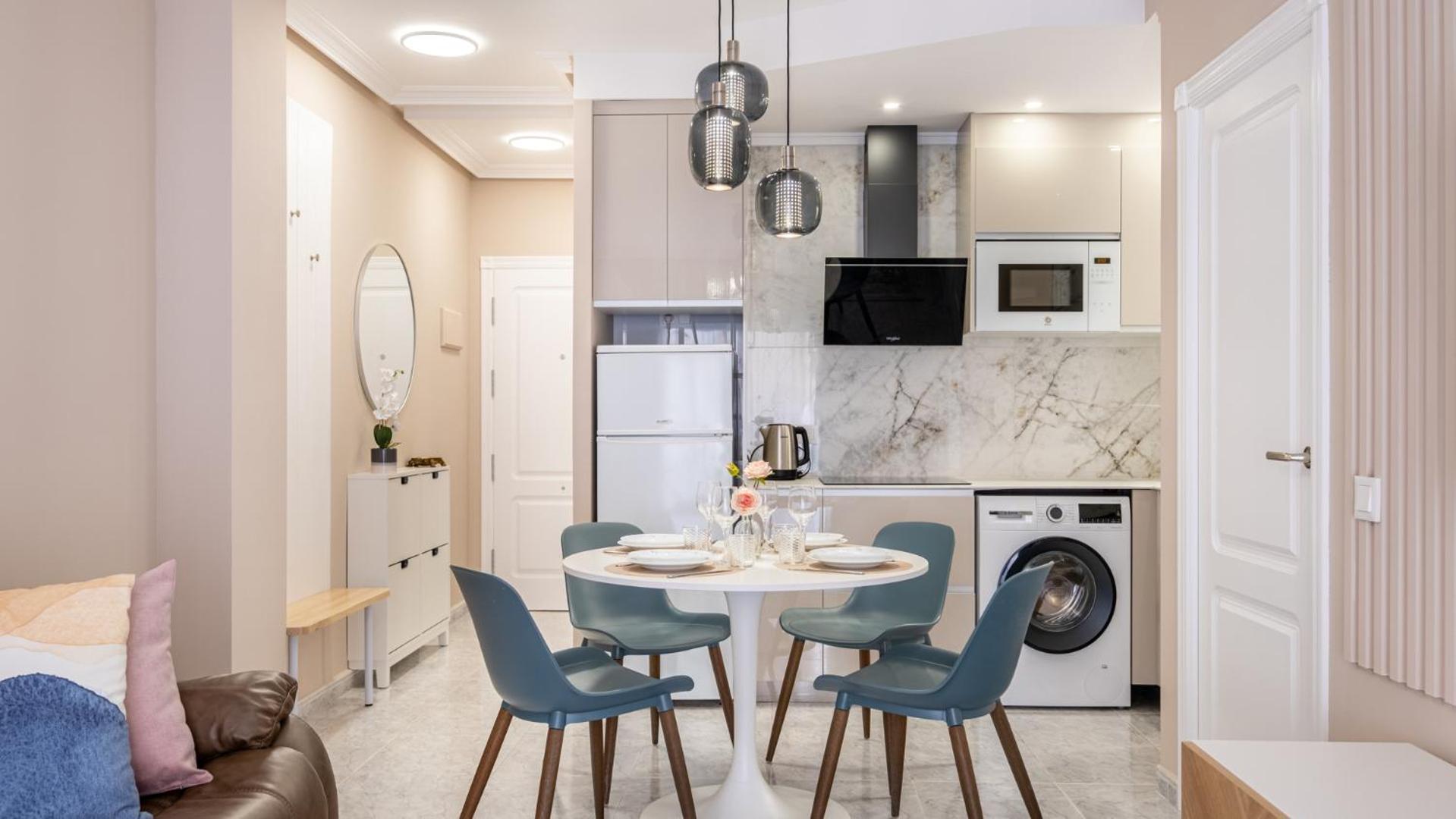 Apartamento Centrico Con Garaje Torrevieja Esterno foto